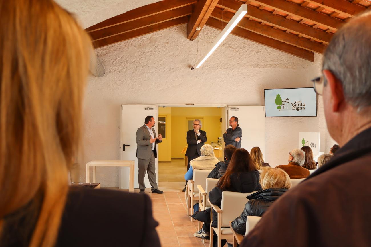 Can Santa Digna